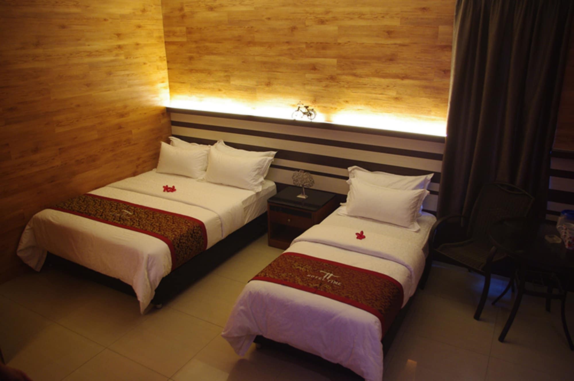 Hotel Time Johor Bahru Extérieur photo
